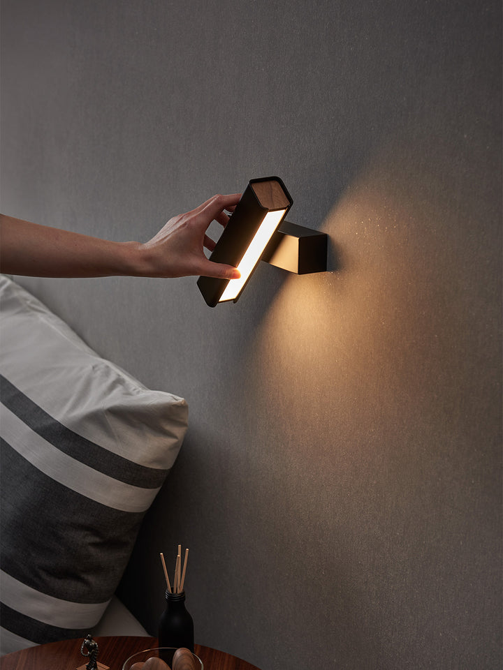 Mumu Wall Light