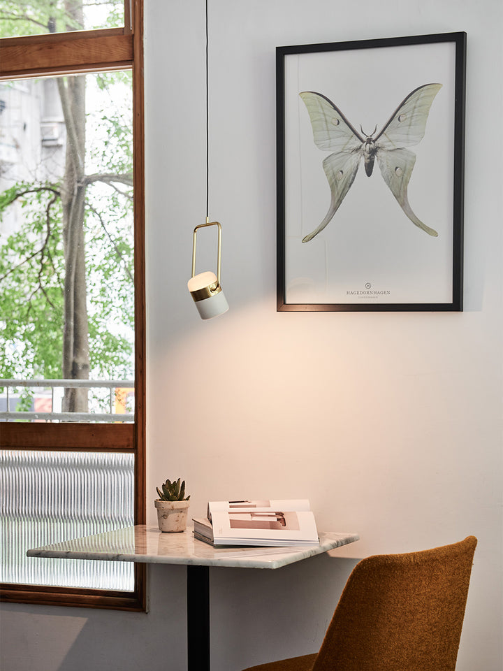 Ling Vertical Pendant - Ex-Display