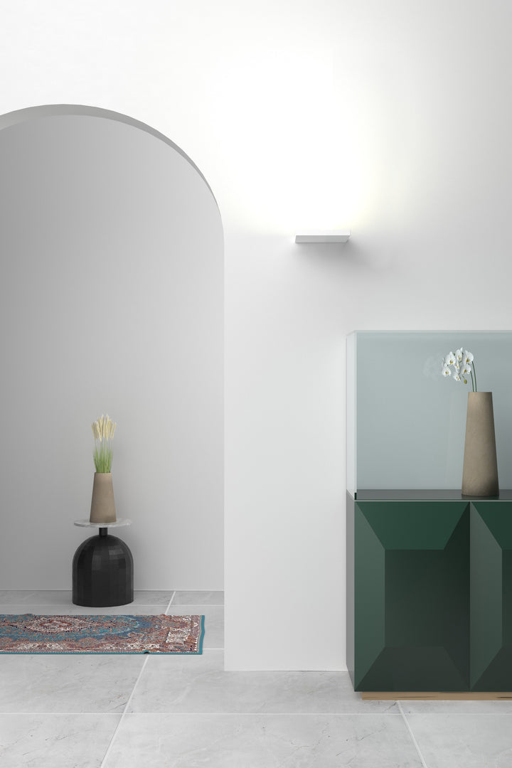 CM2 Mini Wall Light