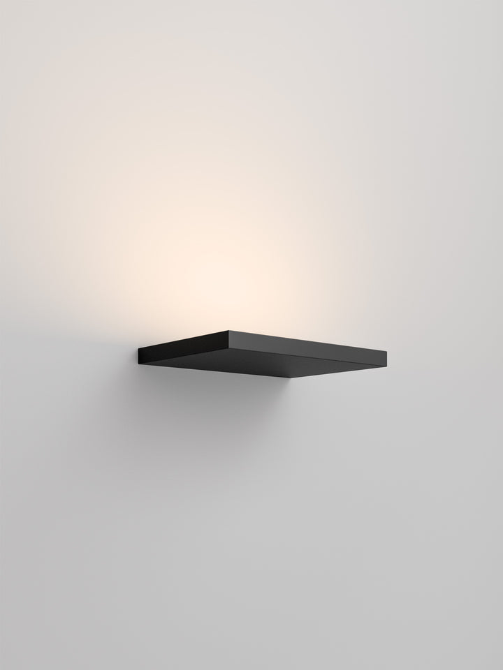 CM2 Wall Light