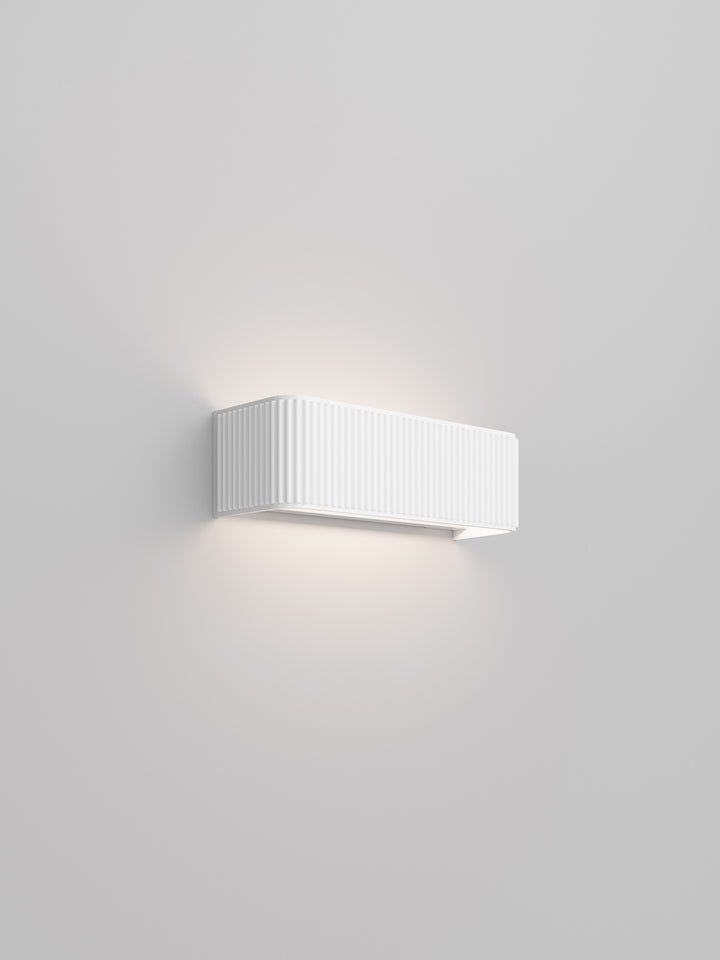 Dresscode Wall Light