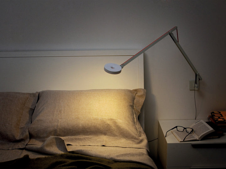 String W1 Wall Lamp