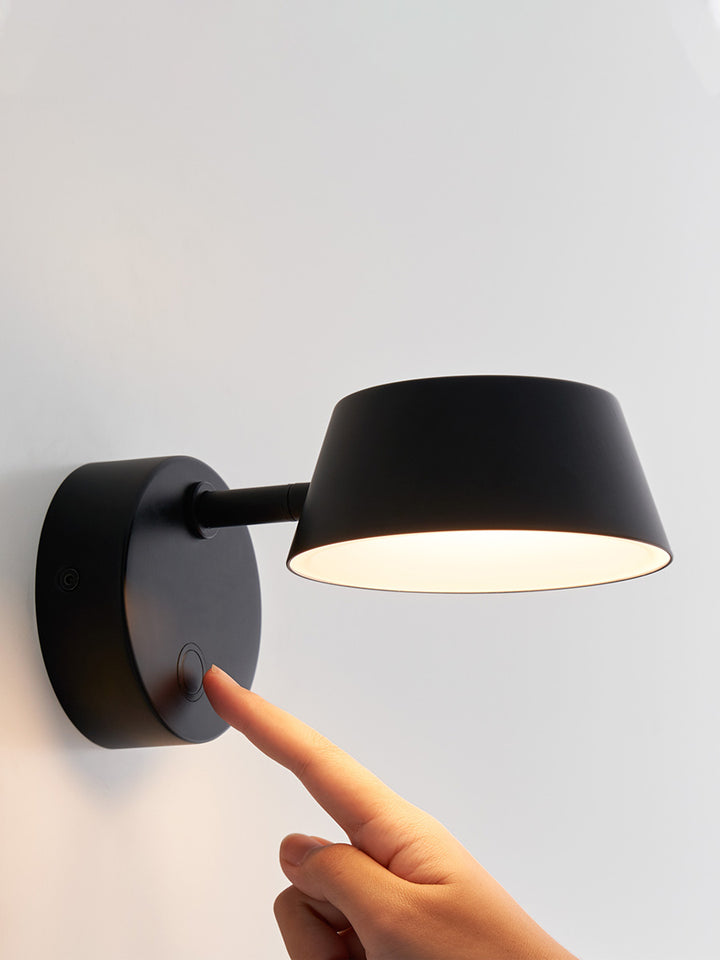 Olo Wall Light