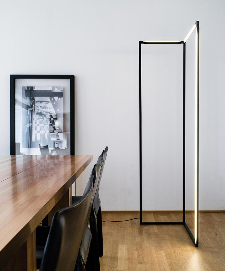 Spigolo Floor Lamp