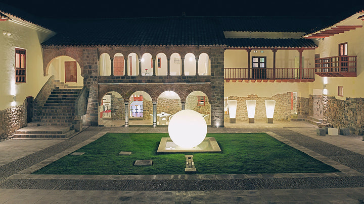 Globo Outdoor Floor Lamp