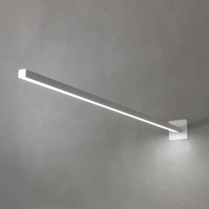 Linescapes Cantilevered Wall Light