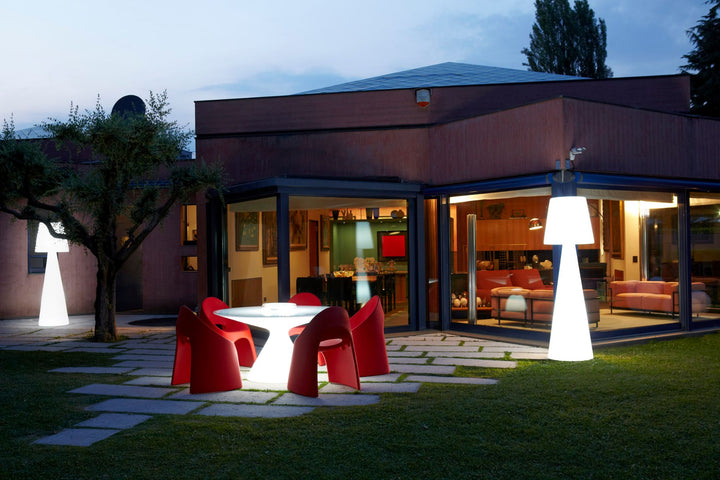 Pivot Outdoor Floor Lamp